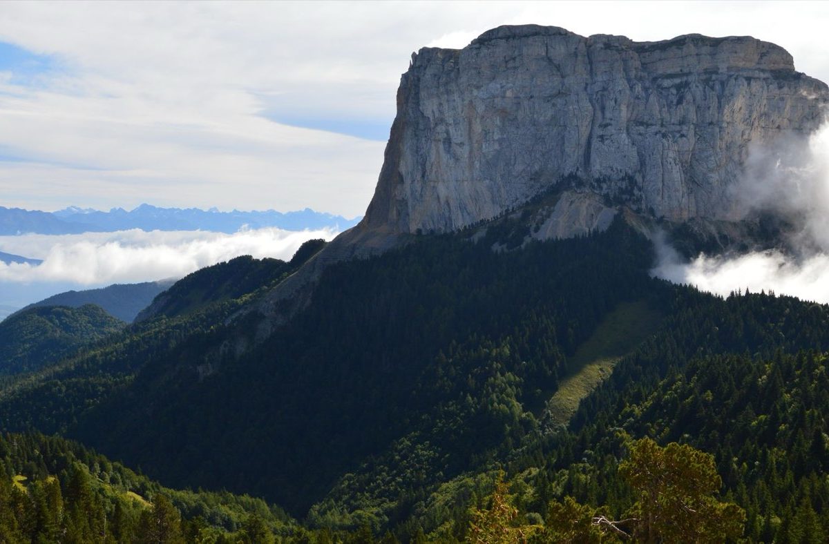 Pratiques de relaxation en plein air : repères et limites